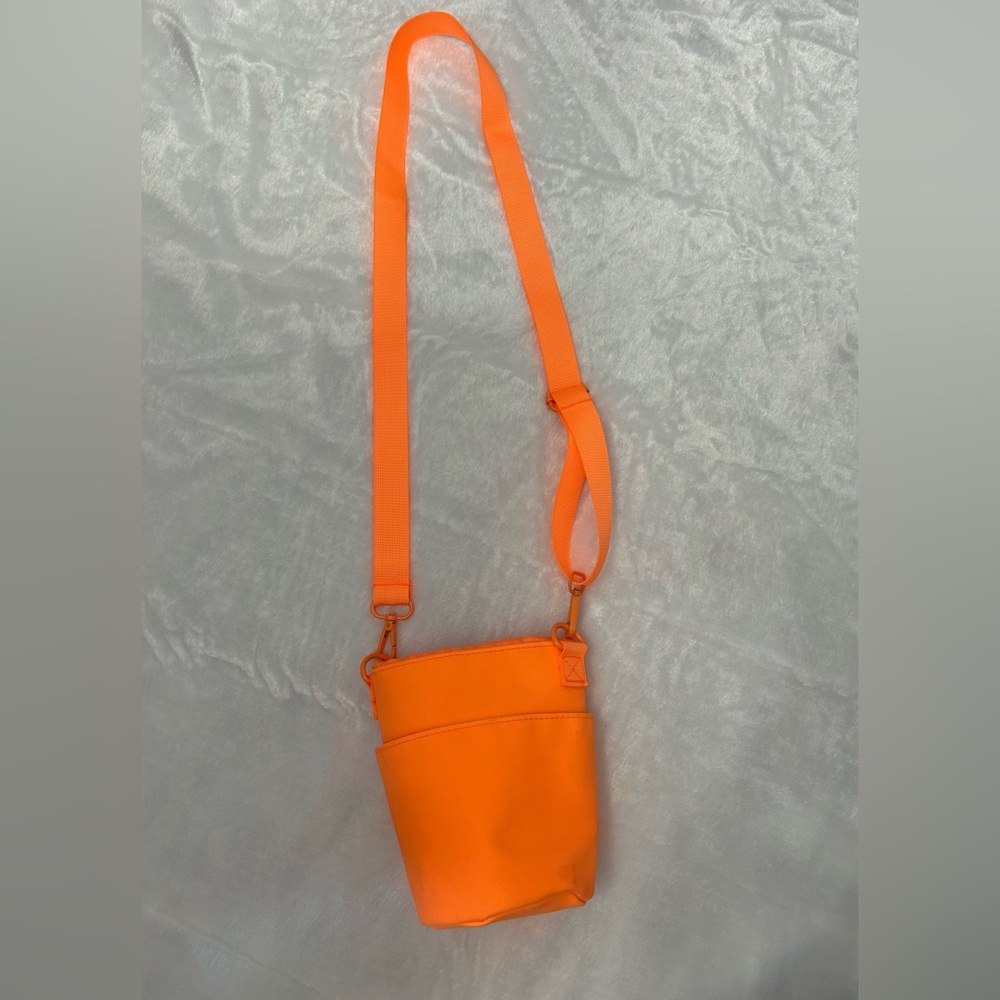 Drunk Elephant Water Bottle Holder